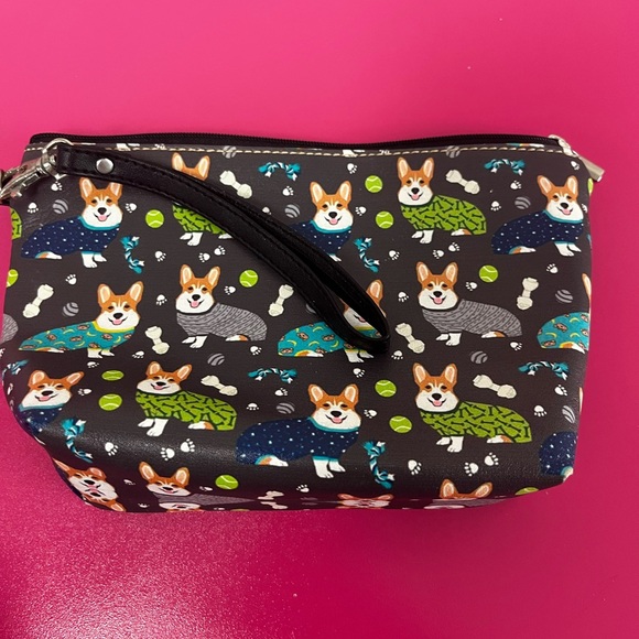 Adorable Corgi Print Wristlet Pouch - Picture 7 of 9